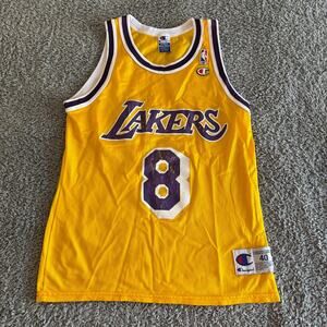 Kobe Bryant Authentic Champion Los Angeles Lakers #8 Gold Jersey 40 M 97-98 RARE